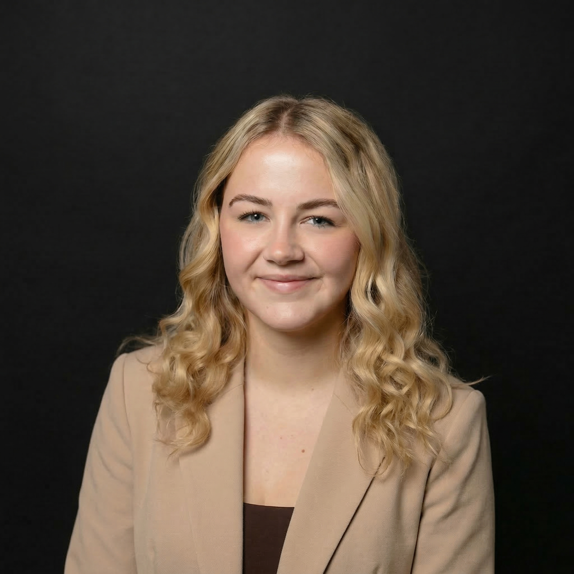 Laura Smyth headshot